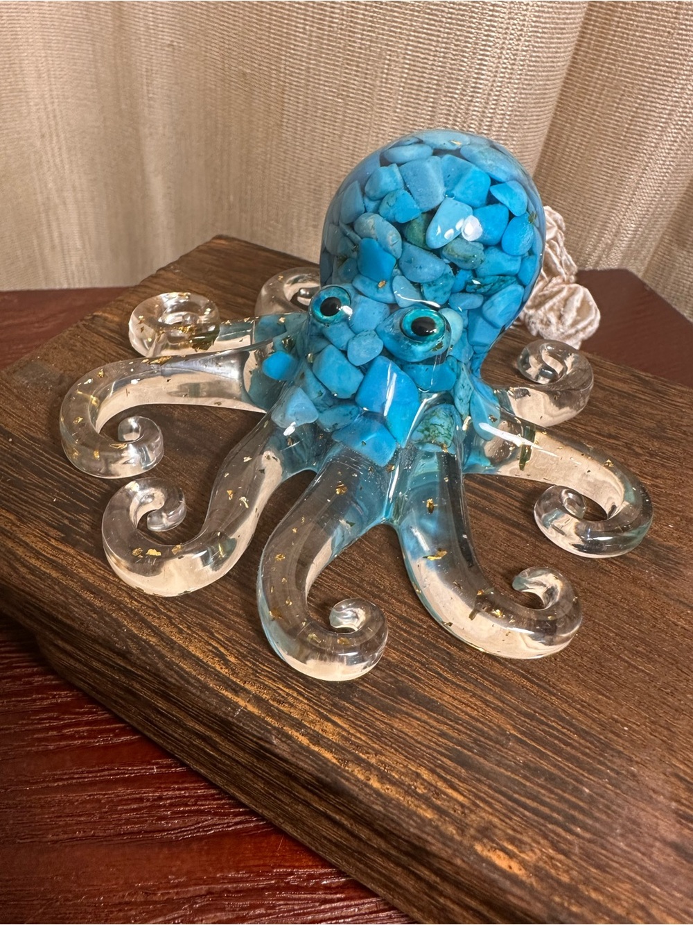 Resin and Blue Crystal Chips Octopus Figure - Picture 5 of 16